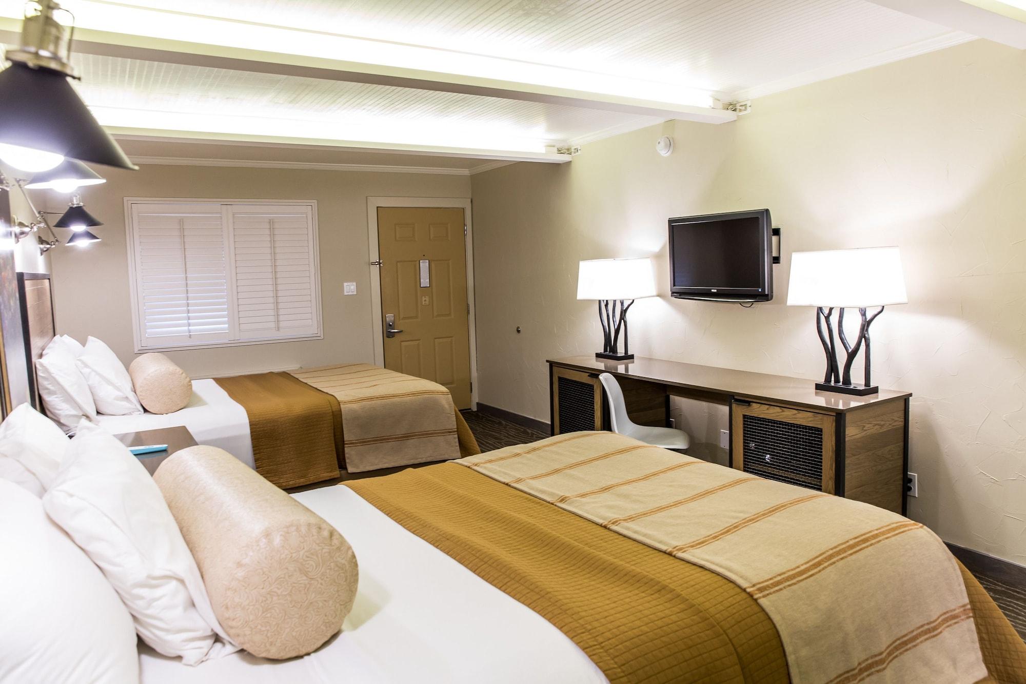 Fredericksburg Inn And Suites Exteriér fotografie