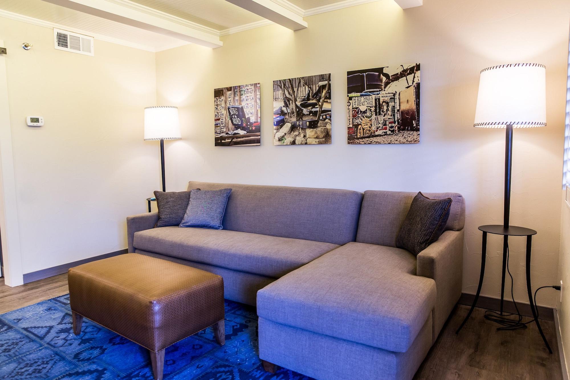 Fredericksburg Inn And Suites Exteriér fotografie