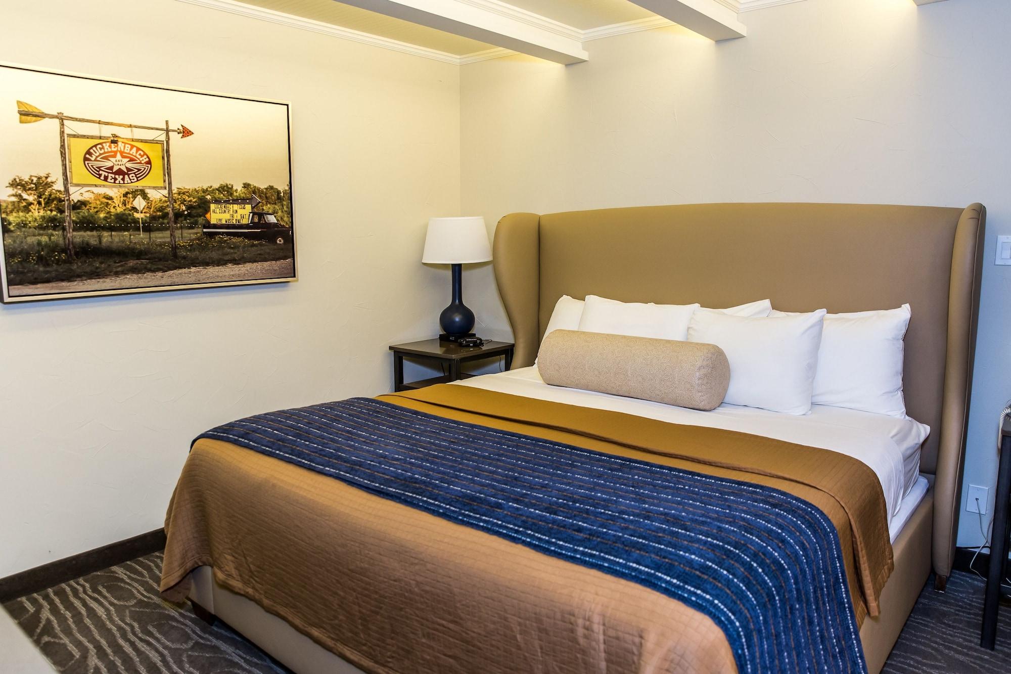 Fredericksburg Inn And Suites Exteriér fotografie