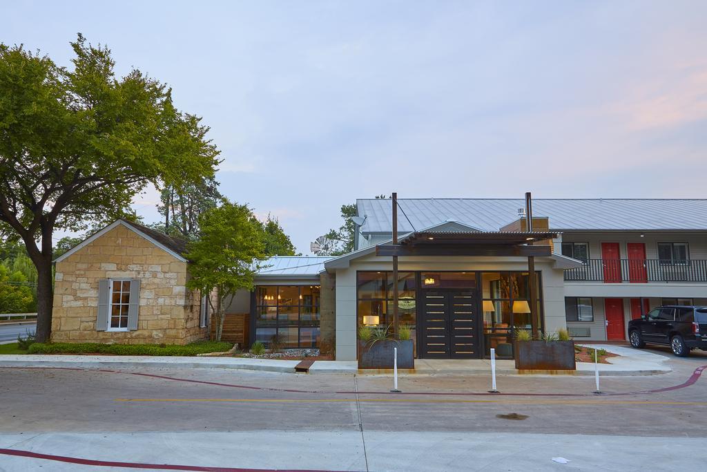 Fredericksburg Inn And Suites Exteriér fotografie